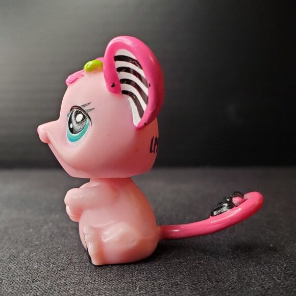 LPS Littlest Pet Shop #2165 Rat Mouse Green Bow Blue Eyes - Picture 3 of 3